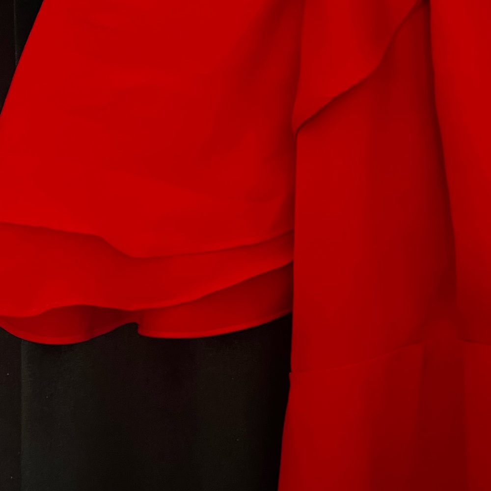 Formal dress City chic size L (20) sexy red dress Hot Deep v neck, cold shoulder - Picture 11 of 16
